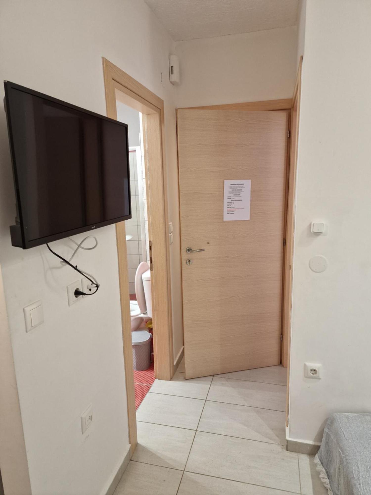 Diana's Cozy 9 *